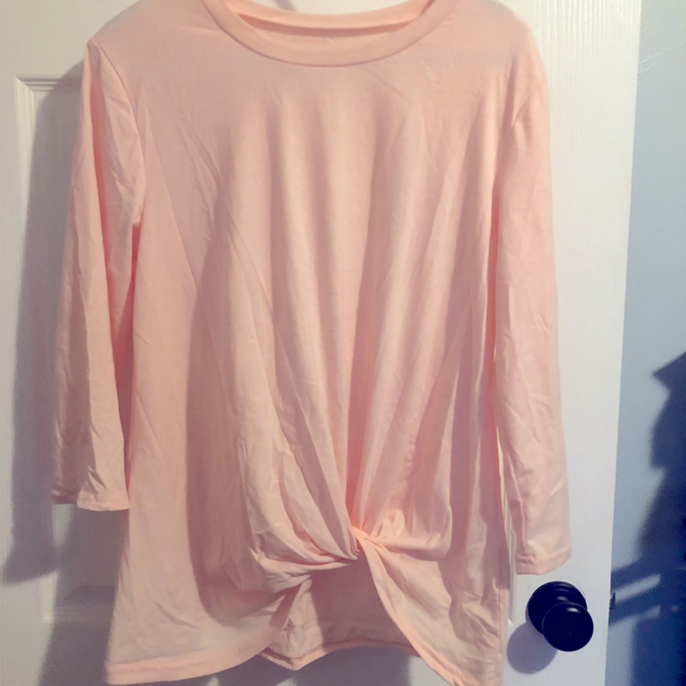 3/4 sleeve shirt